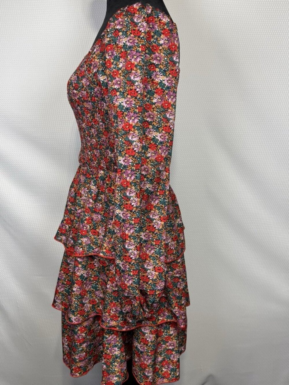 Floral Square Neck Smocked Dress 3 Ruffled Tiers SMALL, Red Lavender NWOT BTFBM - Picture 2 of 14